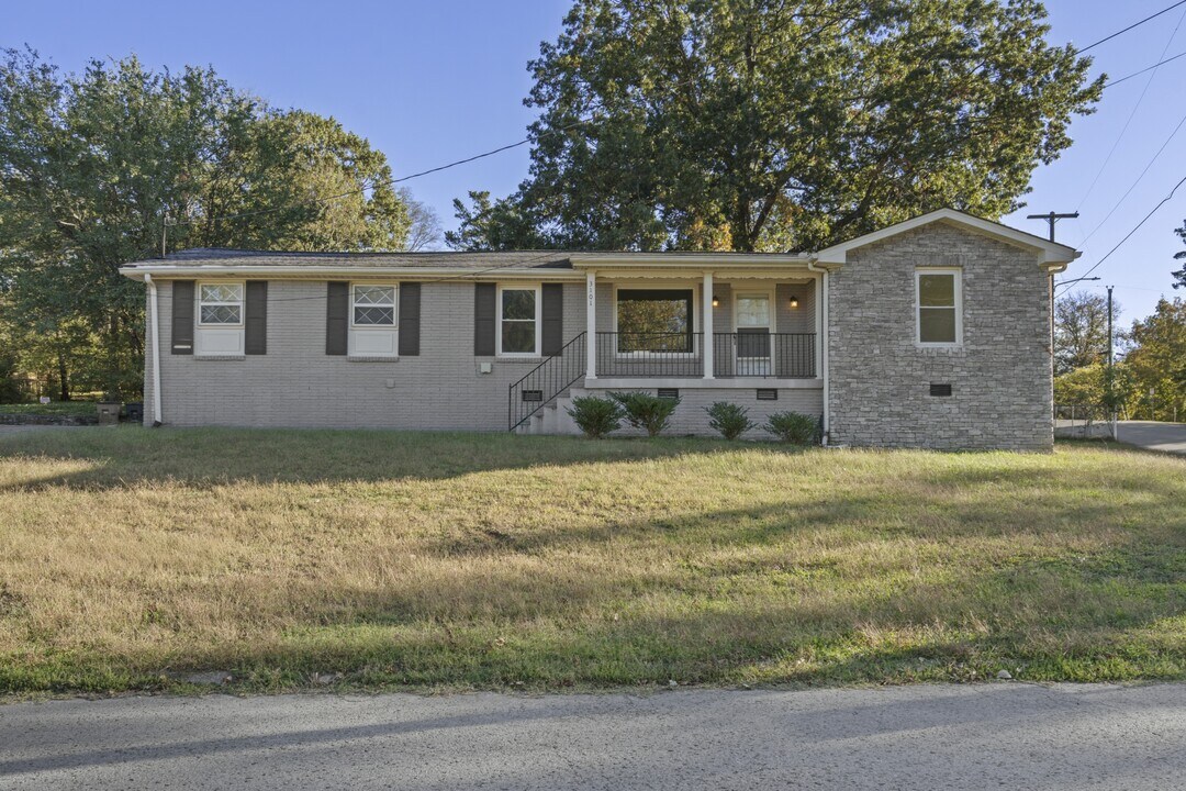 3101 Boulder Park Dr in Nashville, TN - Building Photo