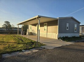 5 Wear St in Lakeland, FL - Building Photo