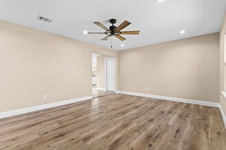 209 W Victory Ave in Temple, TX - Building Photo - Building Photo