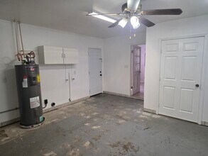 13600 FM1314 in Conroe, TX - Foto de edificio - Building Photo