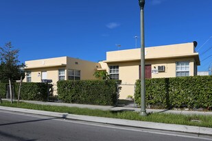 2707-2713 Georgia Ave in West Palm Beach, FL - Building Photo