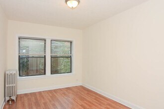 1742 N Humboldt Blvd, Unit 604 in Chicago, IL - Building Photo - Building Photo