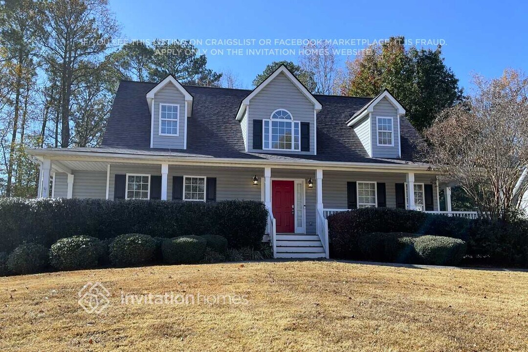 249 Wynthorpe Way in Douglasville, GA - Building Photo