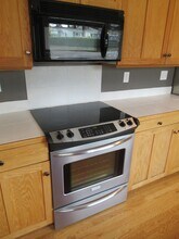 2680 Doughton St S in Salem, OR - Building Photo - Building Photo