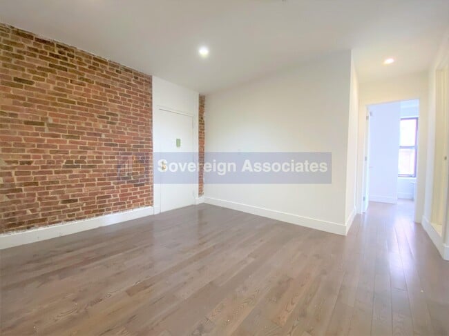 2 St Nicholas Terrace in New York, NY - Building Photo - Building Photo