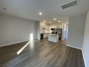 1238 Mason Dl in Columbia, TN - Building Photo - Building Photo