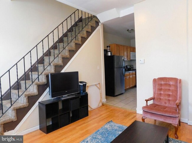 2025 N Gratz St in Philadelphia, PA - Building Photo - Building Photo