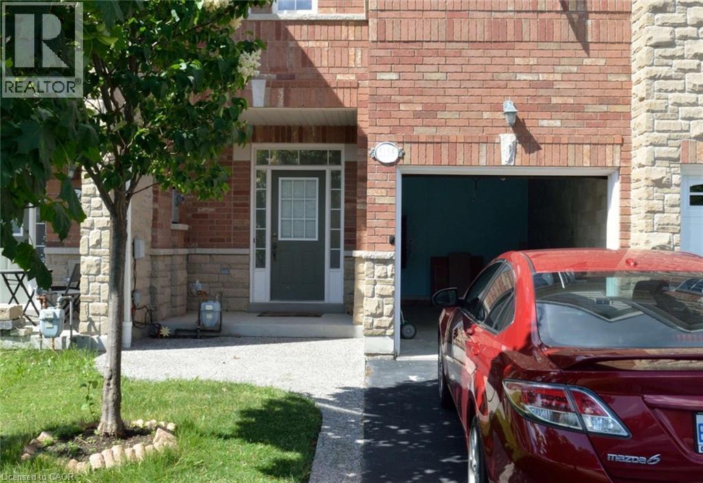 5156 Angel Stone Dr in Mississauga, ON - Building Photo