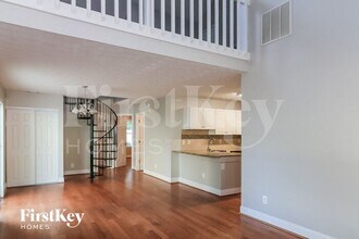680 Crossbridge Alley in Alpharetta, GA - Building Photo - Building Photo