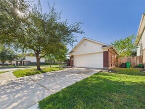 3318 Field Manor Ln in Houston, TX - Building Photo - Building Photo