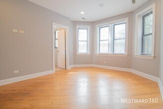 2036 W Arthur Ave in Chicago, IL - Building Photo - Building Photo