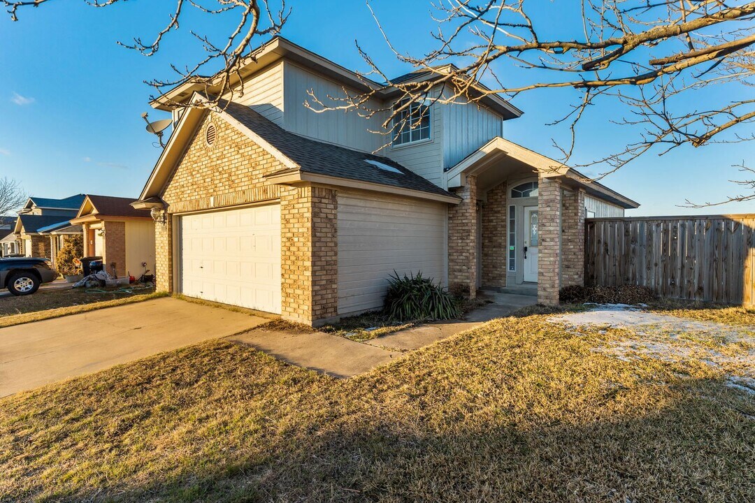 2313 Garrett Dr in Killeen, TX - Building Photo