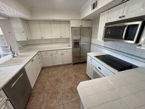 349 NE 31st St in Boca Raton, FL - Building Photo - Building Photo