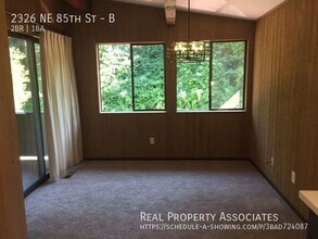 2326 NE 85th St in Seattle, WA - Building Photo - Building Photo