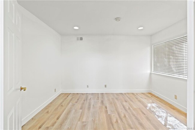 property at 24735 Cll Conejo