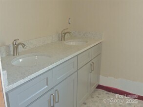 126 W Court St in Rutherfordton, NC - Building Photo - Building Photo