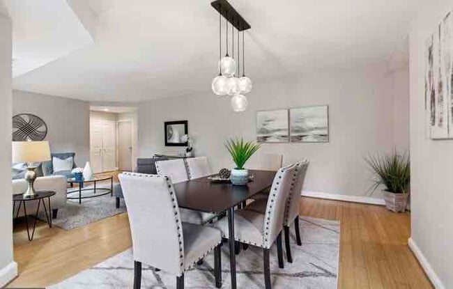 1115 12th St NW in Washington, DC - Foto de edificio - Building Photo