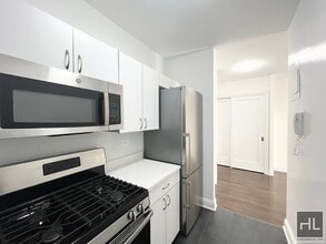 Luxury 5th Avenue Studio in New York, NY - Foto de edificio - Building Photo