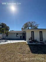 4908 Stolls Ave in Tampa, FL - Building Photo