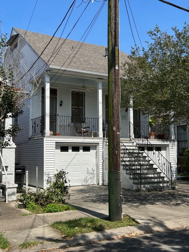 1107 General Pershing St, Unit 1107 General Pershing St.
