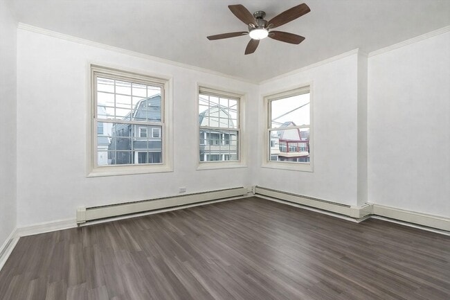 304 Fulton Ave in Jersey City, NJ - Foto de edificio - Building Photo