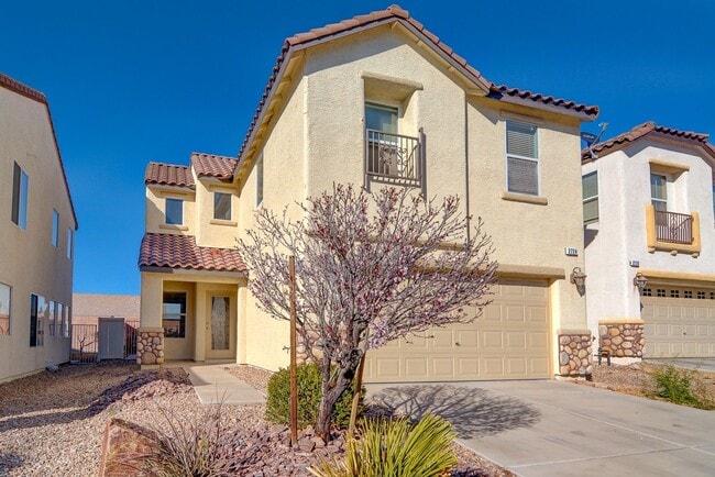 property at 2724 Kona Crest Ave