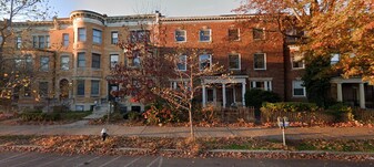 1728 Beacon St, Unit B in Brookline, MA - Building Photo