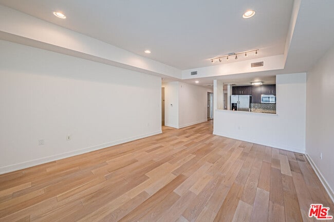 property at 436 S Virgil Ave