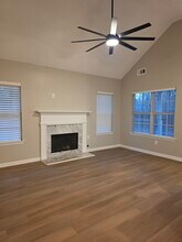 140 Halo Trce in Sharpsburg, GA - Foto de edificio - Building Photo