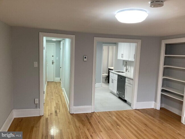 property at 1017 Pine St