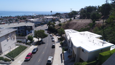 755 W 30th St in San Pedro, CA - Building Photo - Building Photo