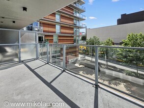 180 E 2nd Ave in Vancouver, BC - Building Photo - Building Photo