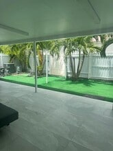 20028 SW 124th Pl in Miami, FL - Building Photo - Building Photo