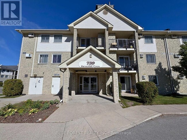 property at 739 Deveron Crescent