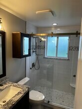 1102 E Sleepy Hollow Ln in Sandy, UT - Building Photo - Building Photo