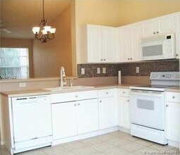 18803 SW 28th St-Unit -1H3 in Miramar, FL - Building Photo - Building Photo