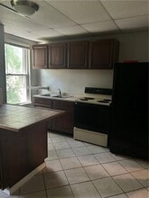 180 Oneida St in Pittsburgh, PA - Building Photo - Building Photo