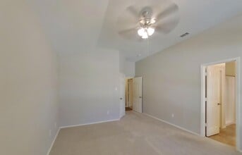 835 San Jacinto Dr in Grand Prairie, TX - Building Photo - Building Photo