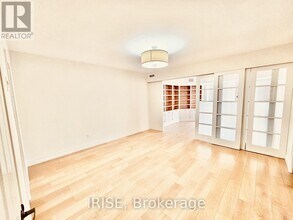 77-677 McMurrich St in Toronto, ON - Building Photo - Building Photo