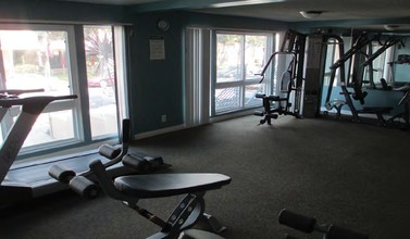 San Ardo Apartments in Torrance, CA - Building Photo - Interior Photo