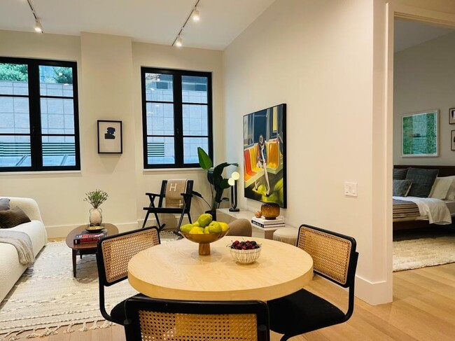 property at 517 W 29th St