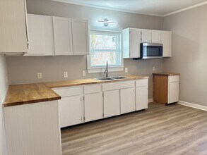 603 Montgomery St in Reidsville, NC - Building Photo - Building Photo