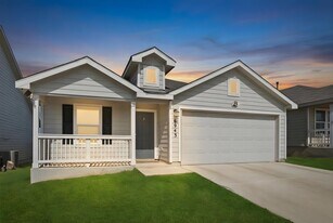 6943 Tides Trails in San Antonio, TX - Building Photo