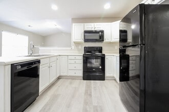 206 Yukon Dr in Greenville, SC - Building Photo - Building Photo