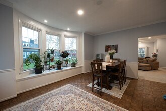 726 10th St in Oakmont, PA - Building Photo - Building Photo