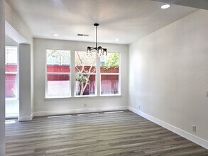 17127 Carrotwood Dr in Riverside, CA - Building Photo - Building Photo