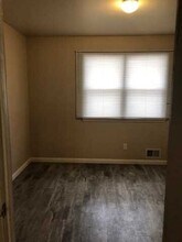 804 N Anderson St in Bismarck, ND - Building Photo - Building Photo