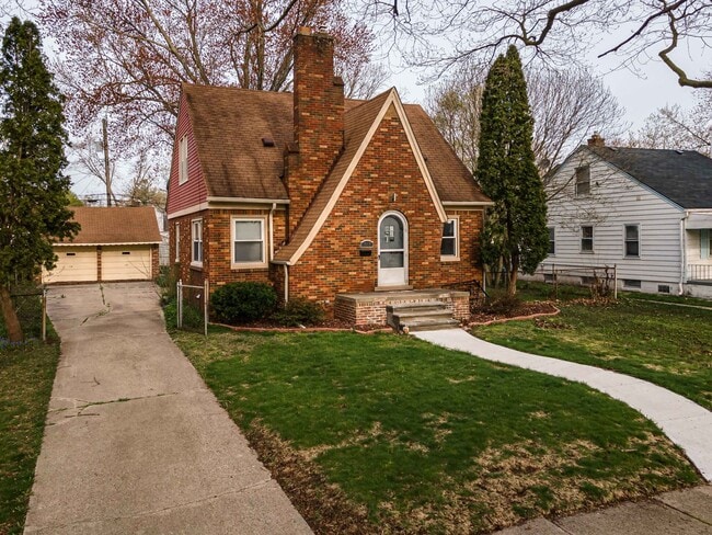 15851 Norborne Ave in Redford Township, MI - Building Photo - Building Photo