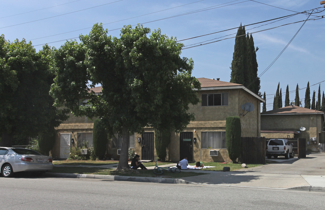 11523-11529 Ranchito St in El Monte, CA - Building Photo