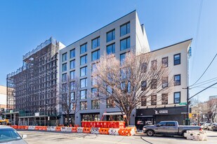 1024 Manhattan Ave in Brooklyn, NY - Building Photo